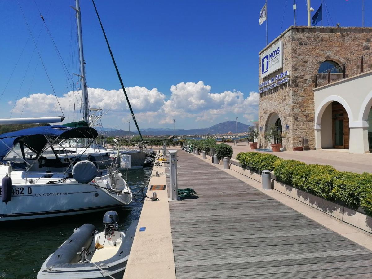 Top Floor Gulf View Apartment Olbia Ngoại thất bức ảnh