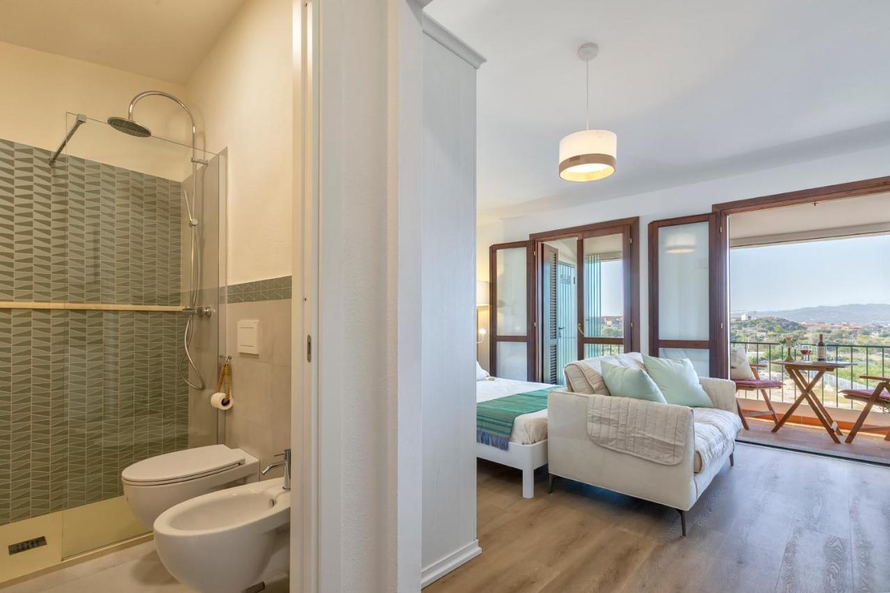 Top Floor Gulf View Apartment Olbia Ngoại thất bức ảnh